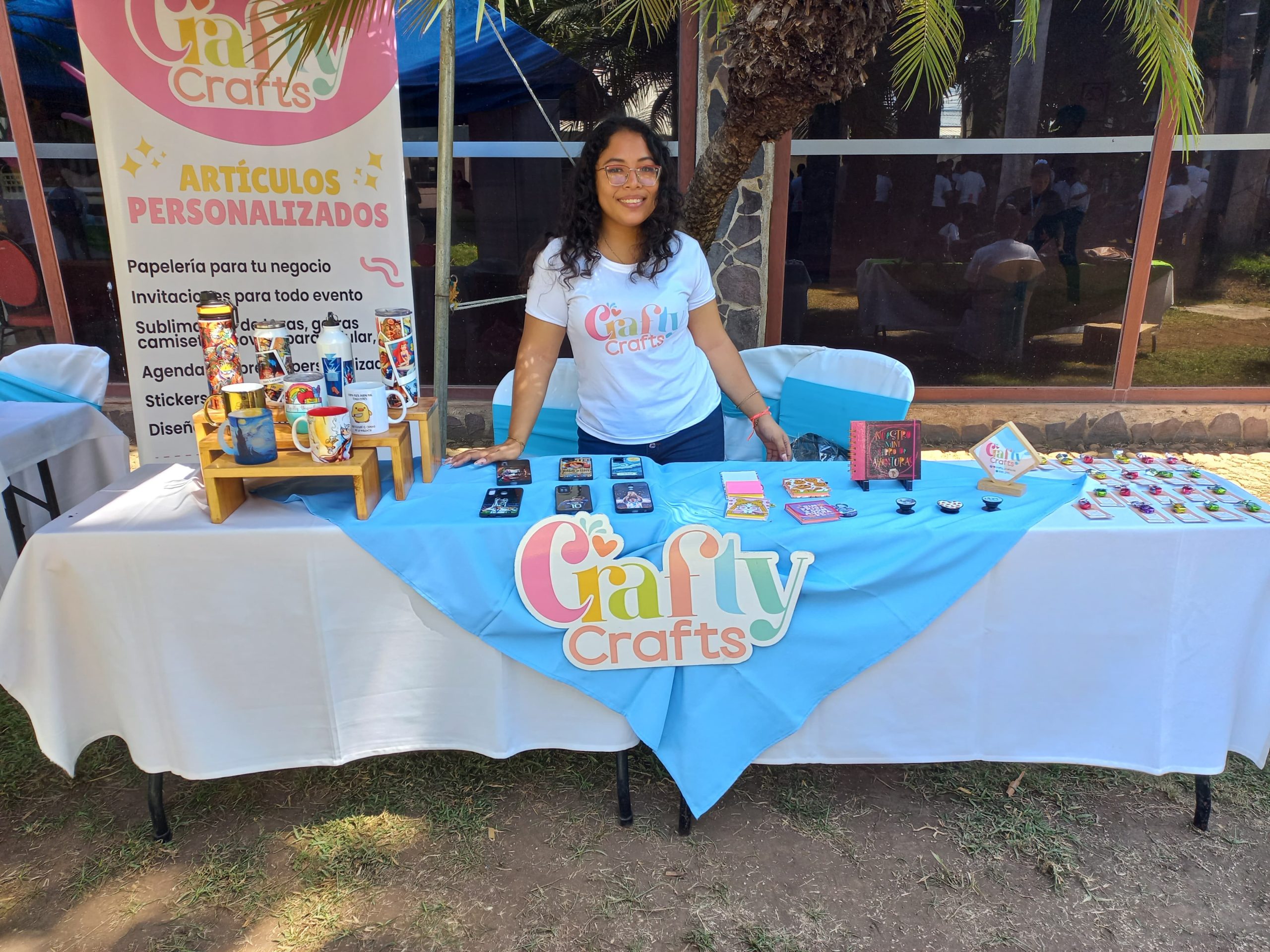 Fernanda en una Feria